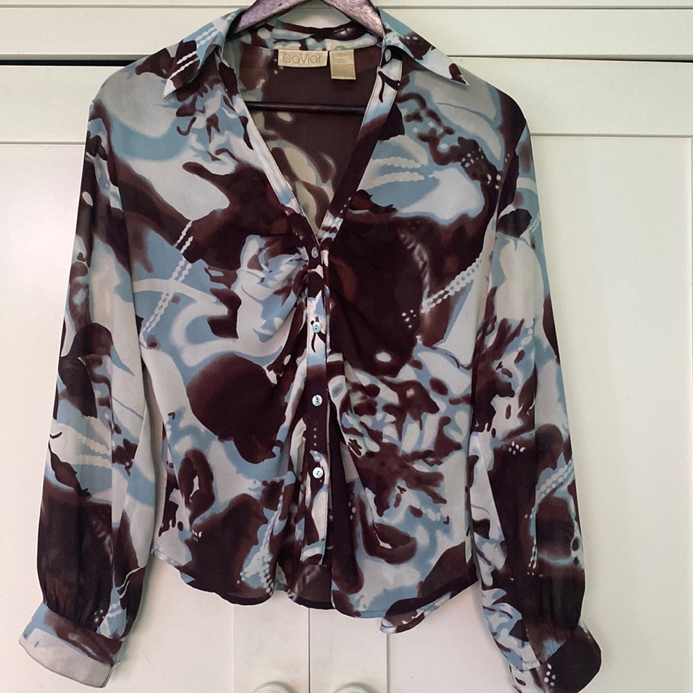 Caviar long sleeve blouse top button